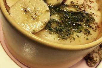 Antep Fıstıklı Muzlu Muhallebi