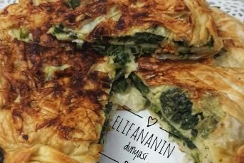 Nefis Ispanaklı Tava Böreği