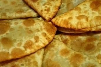 Ev Yapımı Çiğ Börek