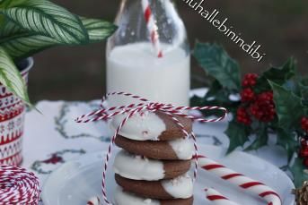 Beyaz Çikolata Soslu Kıtır Kurabiye