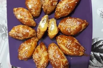 Kıyır Kıyır Mısır Unlu Poğaça Tarifi