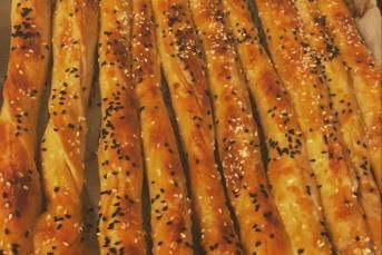 Patatesli Ev Yapımı Börek