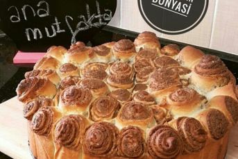 Pastane Tadında Haşhaşlı Çörek