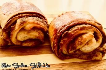 Yumuşacık Ve Tel Tel Açılan Haşhaşlı Poğaça