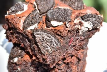 Frambuazlı Oreo Brownie