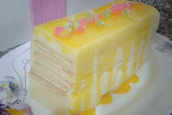 Bisküvili Sütlü İrmik Tatlısı (Süt Kutusunda)