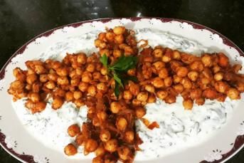 Semizotlu Nohutlu Salata