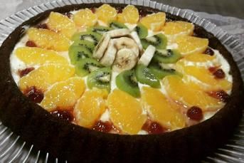 Beyaz Çikolata Soslu Meyveli Tart Kek