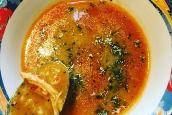 Buğdaylı Tavuk Çorbası