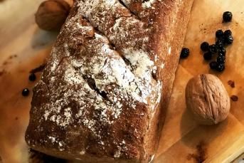 Ekşi Mayalı Çavdar Ekmeği