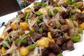 Karamelize Soğanlı Arnavut Ciğeri