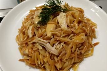 Tavuklu Arpa Şehriye Pilavı Yapımı