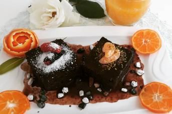 Pastane Usulü Islak Kek