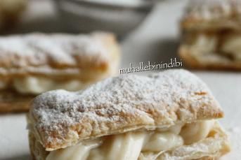 Kremalı Milföy Tatlısı