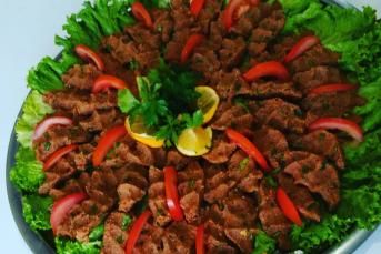 Ev Yapımı Etsiz Çiğ Köfte Tarifi