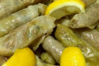 Zeytinyağlı Lahana Sarması Yapımı