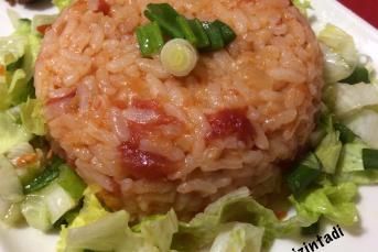 Domatesli Pirinç Pilavı Tarifi