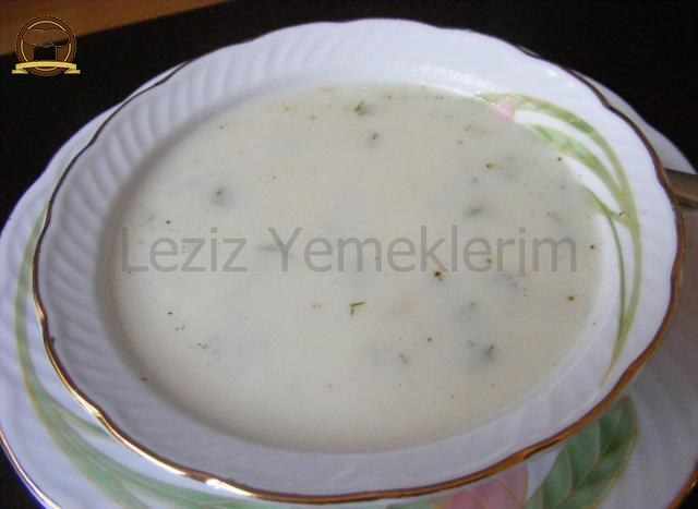 KREMALI MANTAR ÇORBASI KREMALI MANTAR ÇORBASI