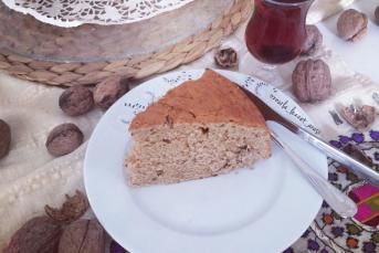 Çaylı Cevizli Kek