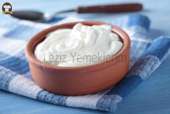 Bebekler İçin Taze Yoğurt Tarifi