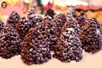 Çikolatalı Çam Kozalağı