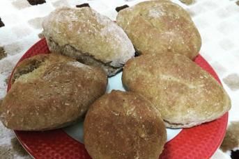 Tam Buğday Unlu Mini Ekmekler