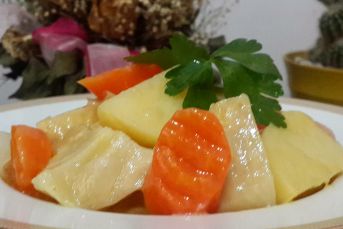 Ayvalı Kereviz Yemeği Tarifi