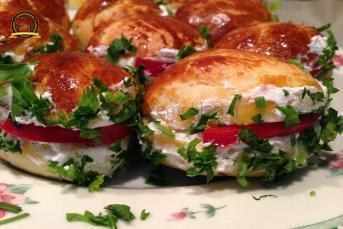 Sakallı Poğaça (Saçaklı)