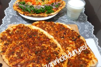 Kolay Ev Yapımı Lahmacun Tarifi