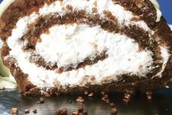 Tahin Helvalı Kolay Rulo Pasta