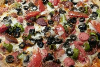 Mayasız Pizza Tarifi