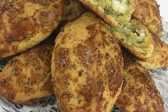 Kolay Dereotlu Poğaça