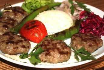 Acılı Izgara Köfte