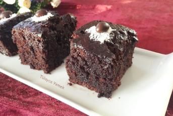 Kakaolu Islak Kek Tarifi