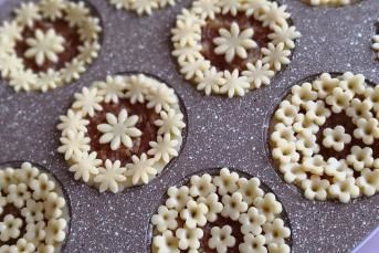 Süslü Elmalı Turta