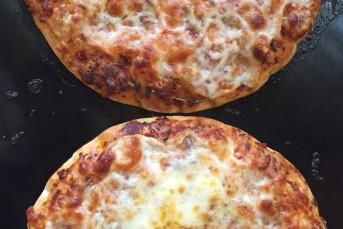 En Kolay Sarmısaklı Ekmek