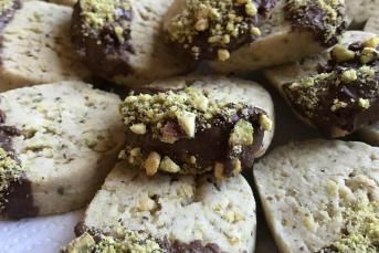 Yeşil Fıstıklı Rulo Kurabiye